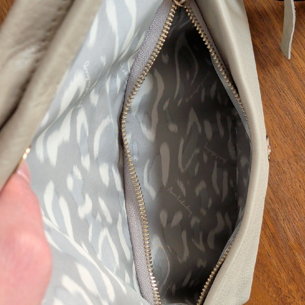Aimee Kestenberg Zip Me Up Elephant Gray Crossbody Bag - Picture 5 of 11